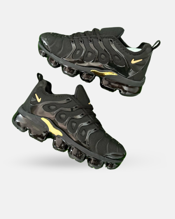 Tênis Nike Air VaporMax Plus