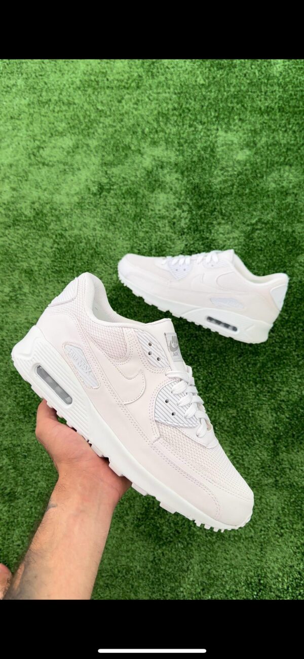 Tênis Nike Air Max 90 Tradicional - Image 3