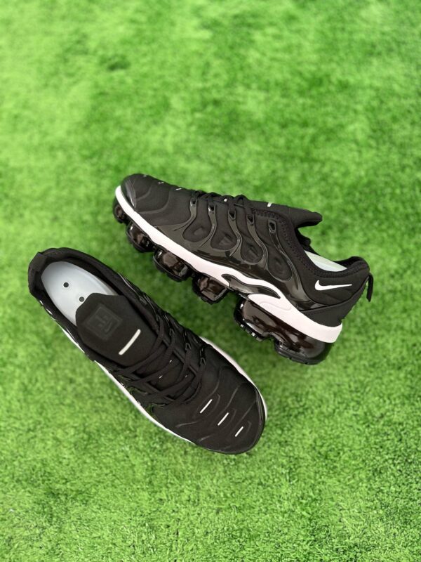 Tênis Nike Air VaporMax Plus - Image 3